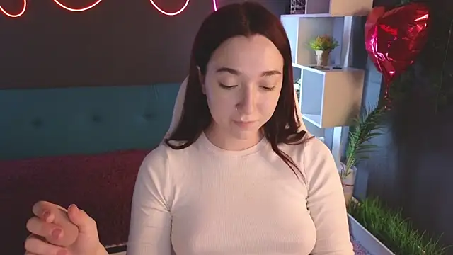 Snapshot of YasmineWest chatting on March 4, 1:01 am YasmineWest online show from March 4, 1:01 am