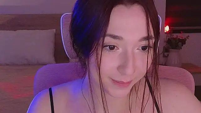 YasmineWest online show from April 24, 3:14 pm