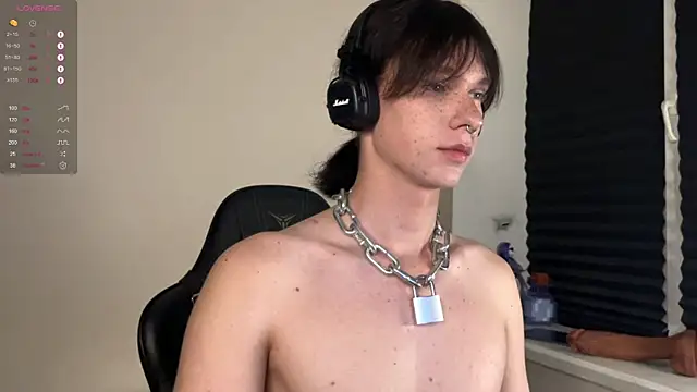 carthylovvve online show from October 11, 3:21 pm