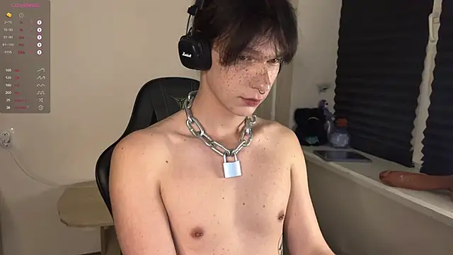 carthylovvve online show from October 23, 4:28 pm