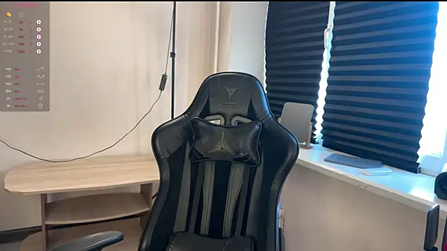 carthylovvve online show from December 14, 11:26 am