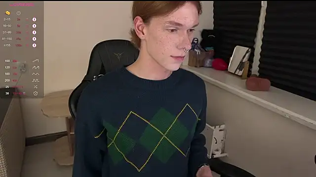 Snapshot of carthylovvve chatting on February 4, 5:08 pm carthylovvve online show from February 4, 5:08 pm