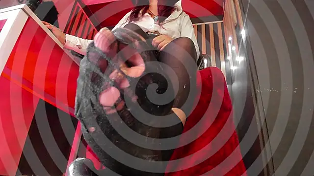 shaaroon gold online show from February 7, 11:55 pm