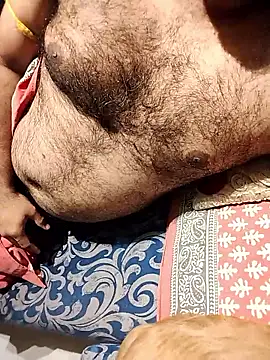 Snapshot of ROCKY15272a chatting on January 15, 7:39 pm ROCKY15272a online show from January 15, 7:39 pm