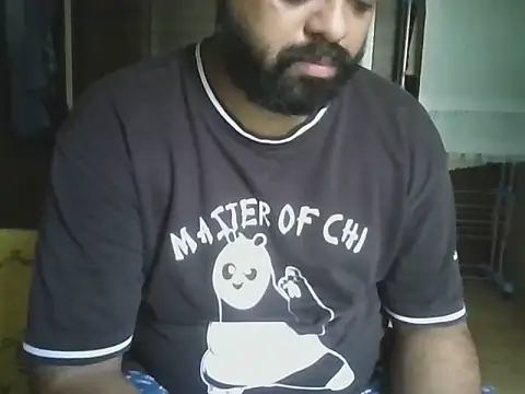 Snapshot of ROCKY15272a chatting on July 17, 2:51 am ROCKY15272a online show from July 17, 2:51 am