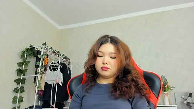 Snapshot of wastforu chatting on February 12, 7:55 am wastforu online show from February 12, 7:55 am