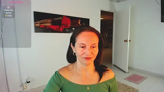 lollita 23  online show from January 20, 9:11 pm