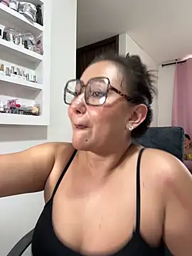 Victoria-Harper online show from February 6, 9:17 pm