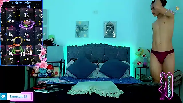 Liamscott  online show from January 31, 9:35 pm