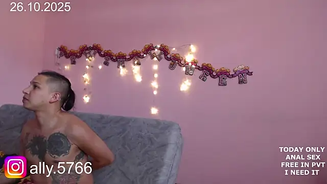 CoreAlejito online show from October 26, 7:53 pm