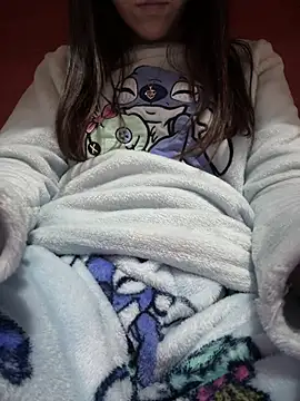 Snapshot of rossana99_ chatting on December 22, 5:53 pm rossana99 online show from December 22, 5:53 pm