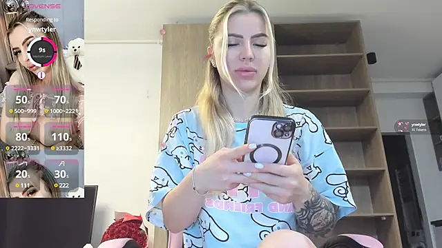 Megan Ros online show from March 1, 7:30 am