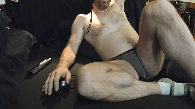 Snapshot of Dark_Asteroid chatting on February 5, 4:06 am Dark Asteroid online show from February 5, 4:06 am