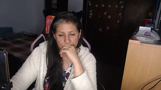 LucifernandaSw online show from April 14, 7:58 am