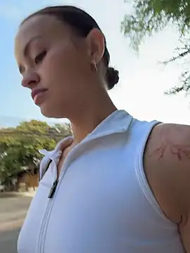 AngelinaTeller online show from April 14, 1:00 am