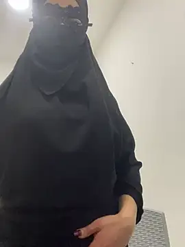 Snapshot of Hijabi_HotGirls chatting on March 8, 1:50 am Hijabi HotGirls online show from March 8, 1:50 am