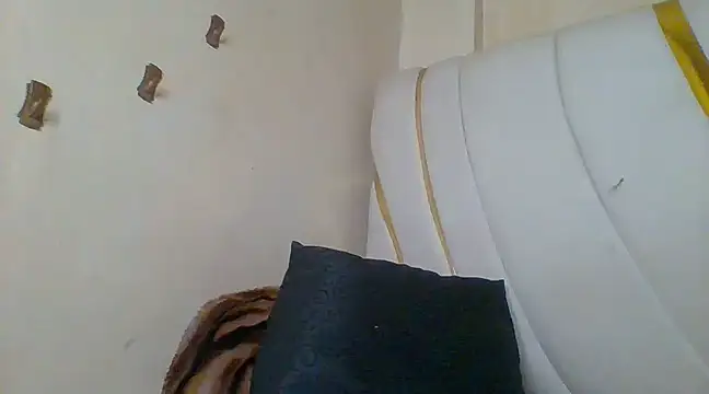 Snapshot of siema7 chatting on March 11, 5:16 am siema7 online show from March 11, 5:16 am