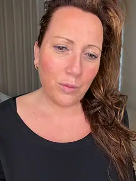 xsexycurvymilf online show from February 20, 2:39 pm