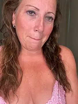 xsexycurvymilf online show from July 8, 2:10 pm