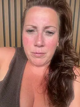 xsexycurvymilf online show from July 13, 7:05 pm