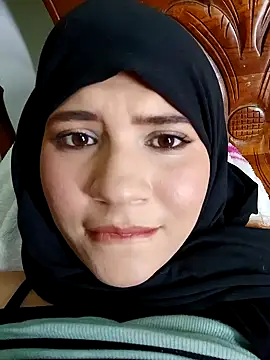 hanaa 18 online show from February 4, 10:45 pm