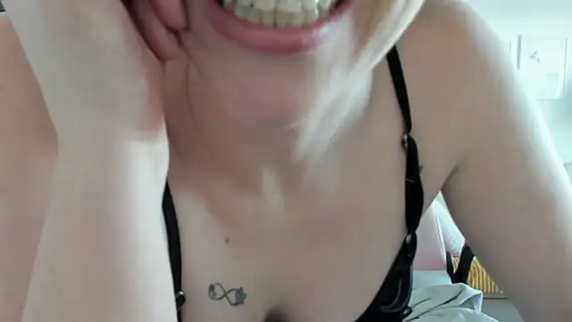 emmita69  online show from January 19, 9:55 am