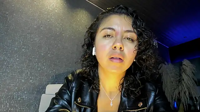 Amareto  online show from October 12, 12:04 pm