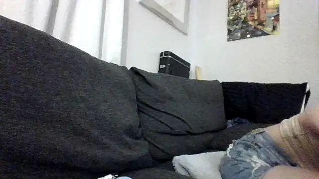 linsnextdoor26 online show from October 11, 12:47 pm