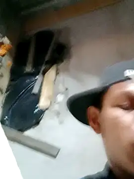 Moreno1813 online show from March 6, 6:52 am