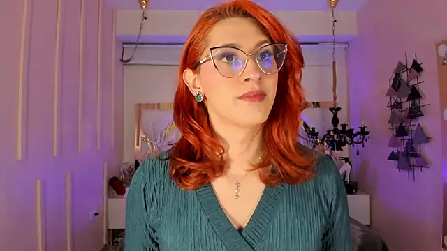 Snapshot of Juliana_Saenzz chatting on March 7, 12:12 pm Juliana Saenzz online show from March 7, 12:12 pm