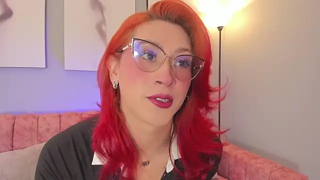Snapshot of Juliana_Saenzz chatting on September 18, 11:45 am Juliana Saenzz online show from September 18, 11:45 am