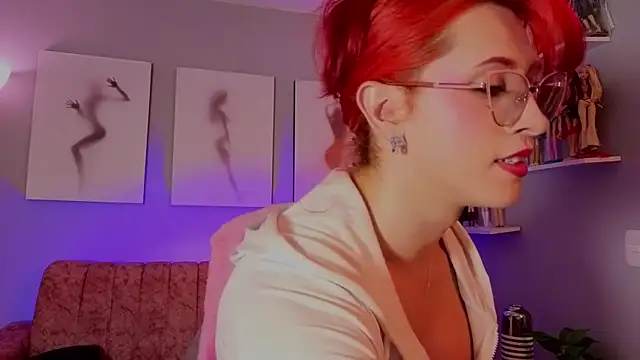 Snapshot of Juliana_Saenzz chatting on June 21, 10:56 pm Juliana Saenzz online show from June 21, 10:56 pm
