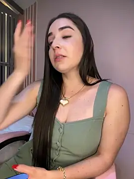 Victoria-And1 online show from October 2, 11:45 pm