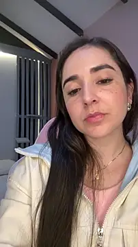 Victoria-And1 online show from November 4, 1:05 am