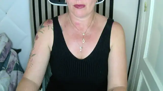 xxNoeliaxx online show from October 27, 2:54 pm