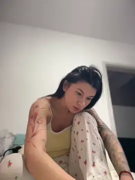 Simply the best online show from February 10, 5:39 pm