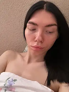 Lisaaa Alisa online show from February 17, 4:09 am