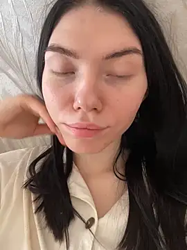 Lisaaa Alisa online show from February 28, 8:31 am