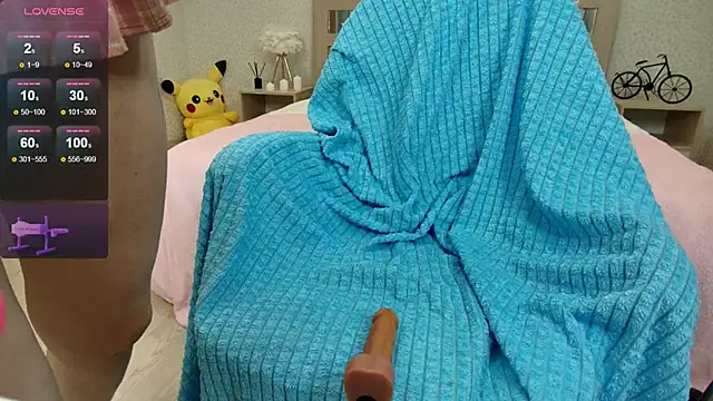 oliviiaa online show from November 27, 12:56 am