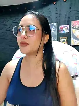 Snapshot of Janna_mnt chatting on December 16, 4:02 am Janna mnt online show from December 16, 4:02 am