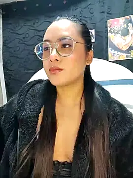 Snapshot of Janna_mnt chatting on February 5, 5:09 am Janna mnt online show from February 5, 5:09 am