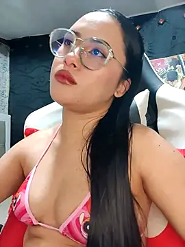 Snapshot of Janna_mnt chatting on February 13, 3:18 am Janna mnt online show from February 13, 3:18 am