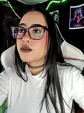 Snapshot of Janna_mnt chatting on February 2, 3:49 am Janna mnt online show from February 2, 3:49 am