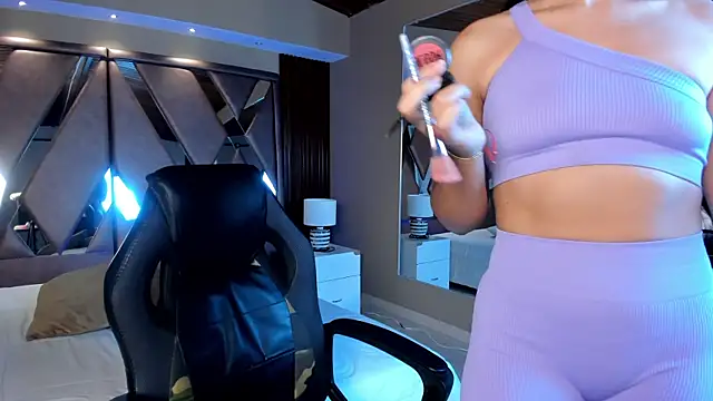 carina rossi online show from January 22, 11:23 am