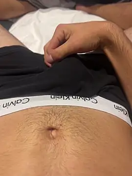 Snapshot of h0rnyguy001 chatting on October 5, 9:45 pm h0rnyguy001 online show from October 5, 9:45 pm