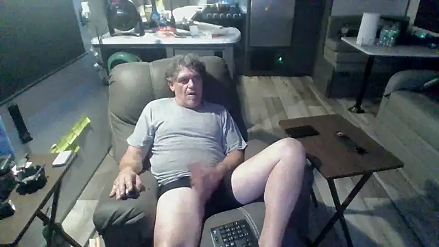 lateniter online show from March 1, 6:48 am