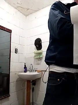 Snapshot of jordirey chatting on February 16, 2:31 am jordirey online show from February 16, 2:31 am