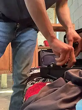 Snapshot of jordirey chatting on March 9, 6:43 pm jordirey online show from March 9, 6:43 pm