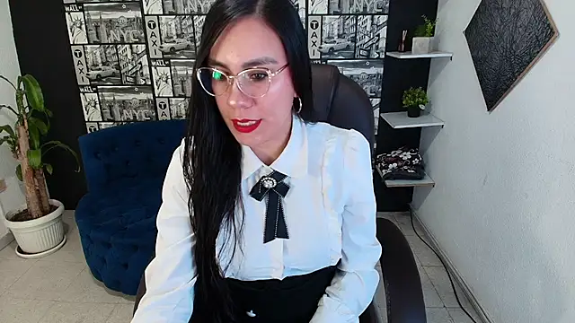 Agata-Moon online show from December 18, 4:24 pm