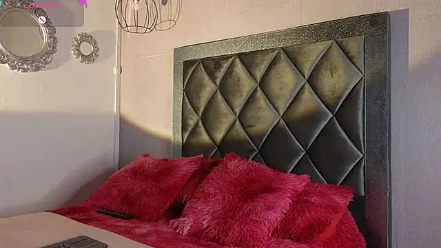 ashley brend online show from April 21, 9:17 pm